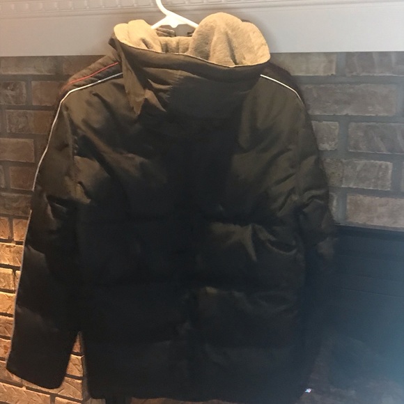 Black red and white large GH Bass and co winter coat - Picture 2 of 2